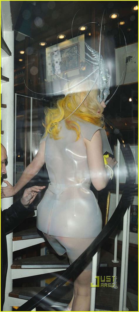 Lady Gaga Showing Her Tits And Thong In See Thru Dress Porn Pictures