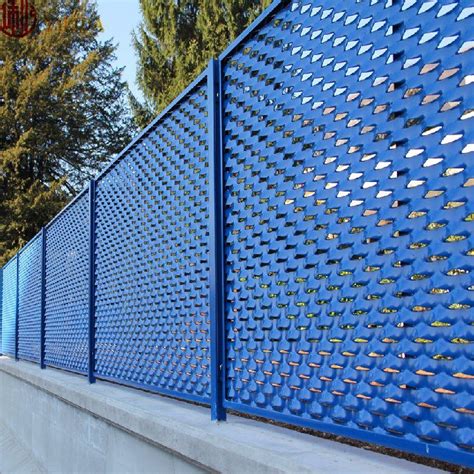 Heavy Duty Diamond Decorative Expanded Metal Fencing Panels Aluminum Mesh For Exterior Railing