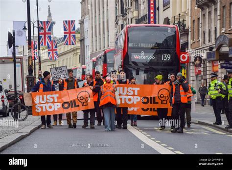 Londres Angleterre Royaume Uni Th Avril Les Militants Du