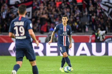 Foot PSG PSG Paredes prend cher ça sent le gros flop à Paris Foot 01