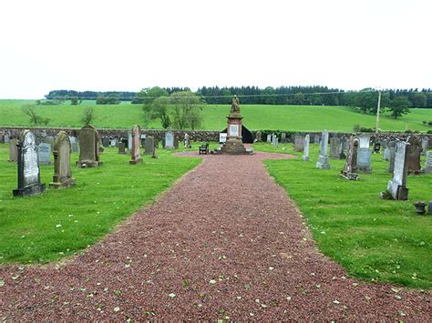 Johnstonebridge Cemetery And War © Oliver Dixon Geograph Britain