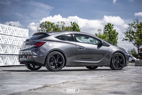 Opel Astra GTC J Cobra Suspension