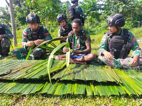 Satgas Yonif Raider Kj Lakukan Anjangsana Dapat Ilmu Cara Membuat