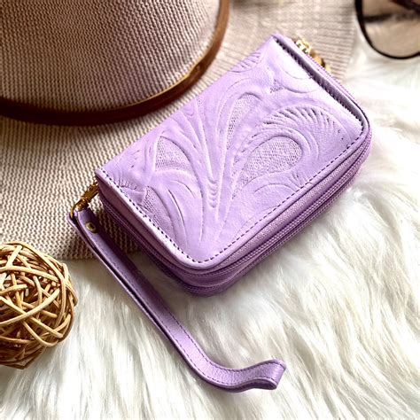 Handmade Small Wristlet Wallet With Zipper Womens Wallets Leather