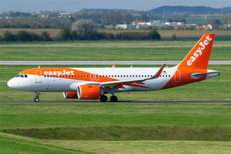 OE LSI A320 251N EasyJet Europe Martin Bernict Flickr