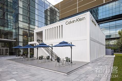 丹宁之境，唤醒深蓝牛仔美学dna Calvin Klein Jeans快闪店登陆上海静安嘉里中心时尚都市客资讯频道