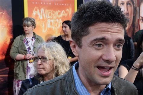 Watch: Topher Grace's 'Curb Your Enthusiasm' 'Seinfeld' supercut - UPI.com