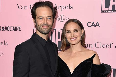 Cukup Dua Kali Curang Perkahwinan 11 Tahun Natalie Portman Berakhir