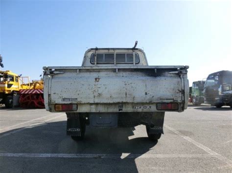 TOYOTA HIACE DOUBLE CABIN / U-LH85 – JIKO TRADING