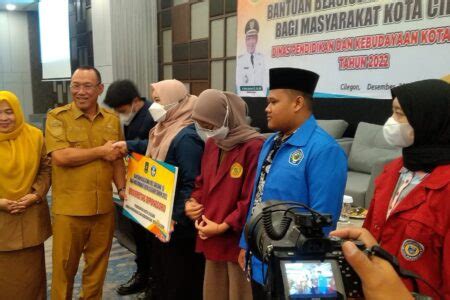 Bantuan Beasiswa Full Sarjana Mahasiswa Unival Ucapkan Terima Kasih