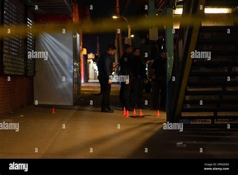 Crime Scene Unit Nypd Crime Scene Unit Hi Res Stock Photography And