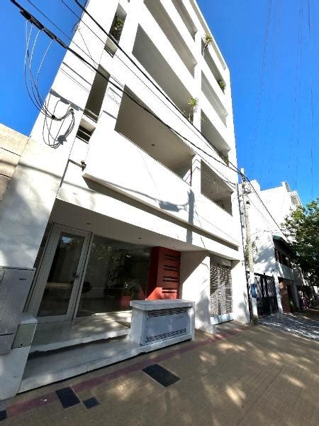 Duplex En Alquiler En La Plata Casco Urbano Barrio Norte Sobre Calle