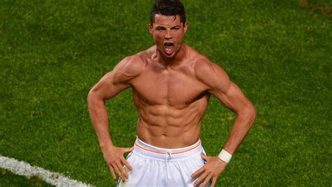 CR7 auf Diät Cristiano Ronaldo baut Muskeln ab