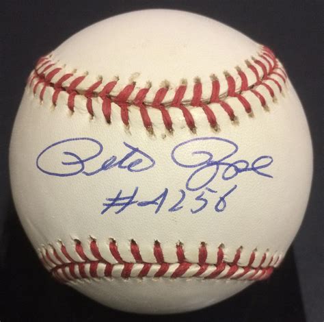 Autographed Pete Rose Ball - official NL MINT INS #4256 JSA COA