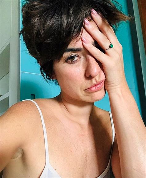 Fernanda Paes Leme Rebate Seguidores Que A Chamaram De L Sbica Por Ter