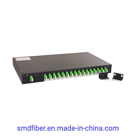 12 24 48 96 Core Optic Fiber ODF 144 Ports Sc LC FC St Rack Mount