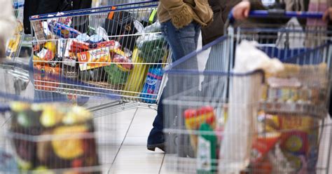 Précarité alimentaire le président des Restos du Coeur alerte sur les