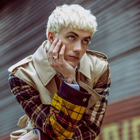 tanner schoen magazine