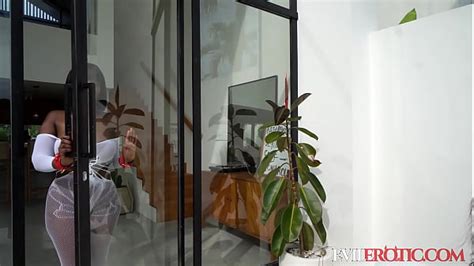 Babes Fuck Search Xnxx