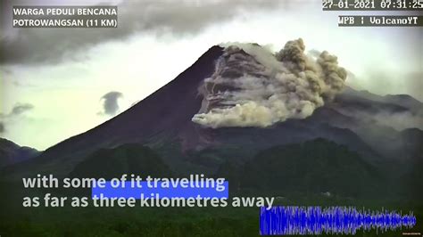 Indonesian Volcano Erupts Spewing Hot Ash Three Kilometres Away