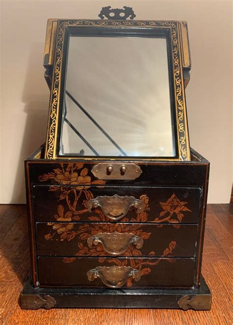 Jewelry Box Vintage Chinese Gem