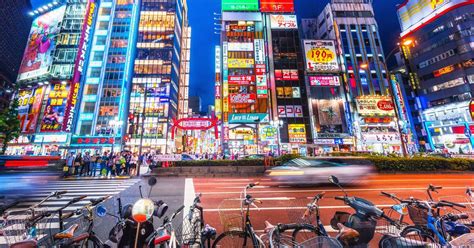 Hotels in Shinjuku (Tokyo) from $16/night - KAYAK