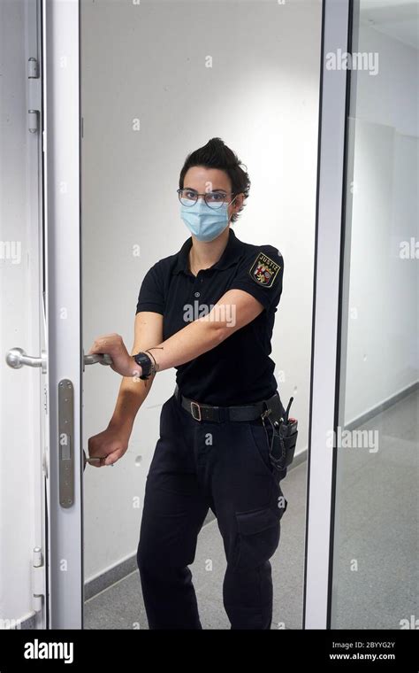 A female prison officer hi-res stock photography and images - Alamy