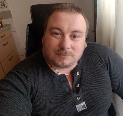 Rash Paw Nude Pics XHamster