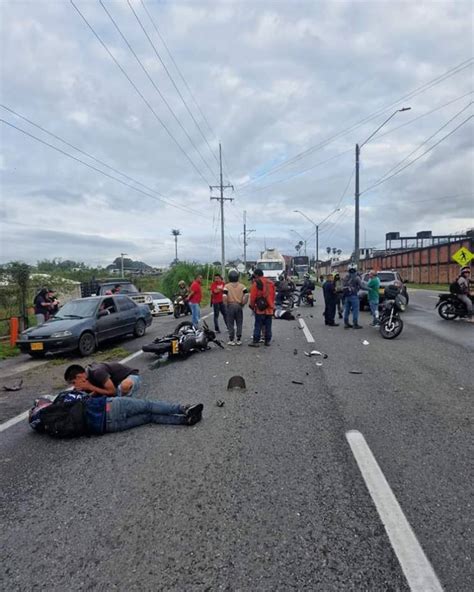 Colisión de motos en Calarcá deja dos heridos graves