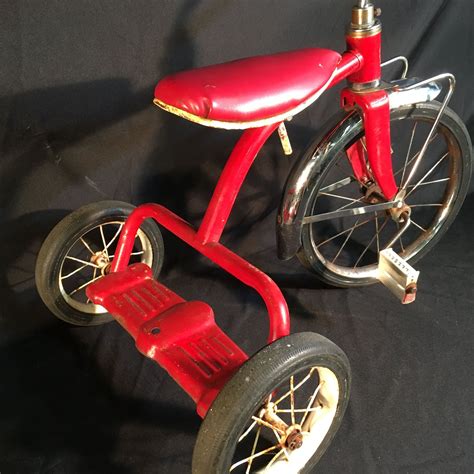 Vintage Ccm Ids Metal Tricycle 32 Long