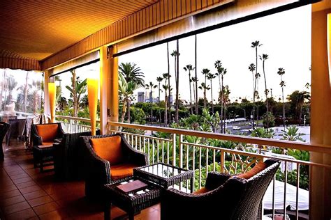 One of the best Hotels in CA, USA - The Beverly Hills Hotel ...