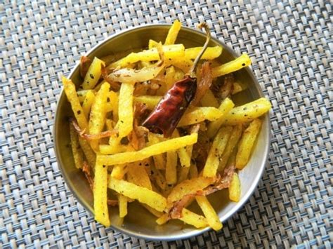 Aloo Bhaja Authentic Bengali Recipe Potato Long Cut Fry Recipe