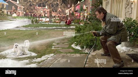 CHRISTMAS WITH THE KRANKS TIM ALLEN Date: 2004 Stock Photo - Alamy