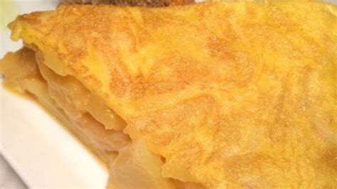 El Truco Definitivo Para Dar La Vuelta A La Tortilla De Patatas