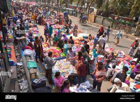 Dhaka, Bangladesh. 5th February, 2016. Bangladeshi clothes vendors are ...