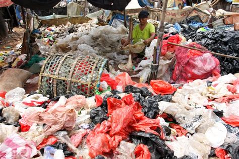 Bahaya Sampah Plastik Bagi Lingkungan Dan Kesehatan Rumah Plastik