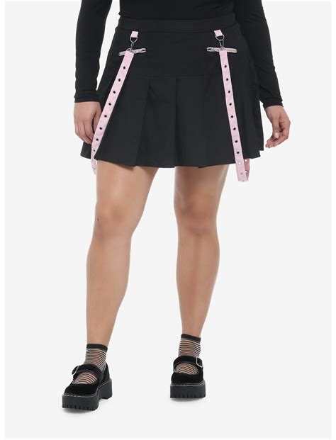 Pink Grommet Suspender Pleated Skirt Plus Size Hot Topic