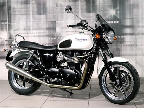 Annunci Moto Triumph Naked Usate In Vendita