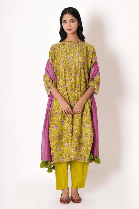 Buy Green Kurta And Stole Chanderi Handblock Print Floral Paradise Set