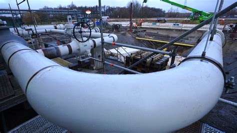 Drittes Schwimmendes Lng Terminal In Brunsb Ttel Angekommen