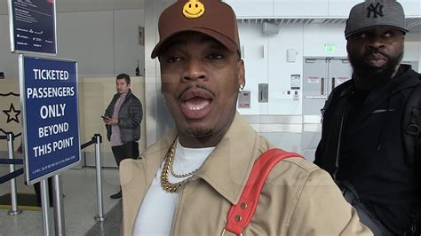 Ne Yo Says He S Dating Around Again Open To Relationship With A Fan