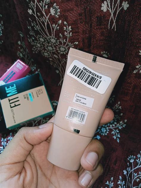 Mamaearth Glow Serum Foundation Mini Tube With Vitamin C Turmeric Ml Nude Glow