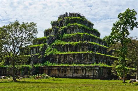 Koh Ker Tour - Cambodia Golden Tours