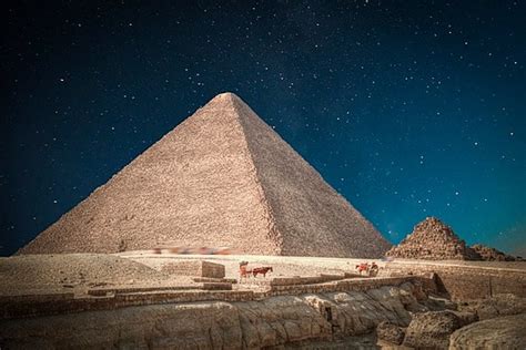 Fondo Imagen De Las Grandes Piramides De Giza Foto E Imagen Para