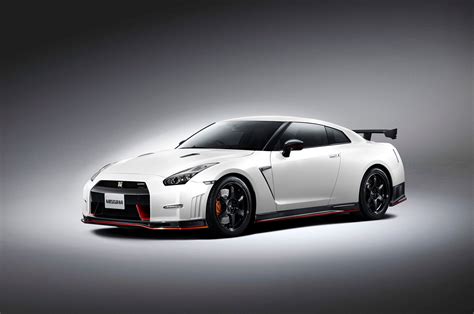 2015 Nissan Gt R Nismo Priced At 151 585 Automobile Magazine