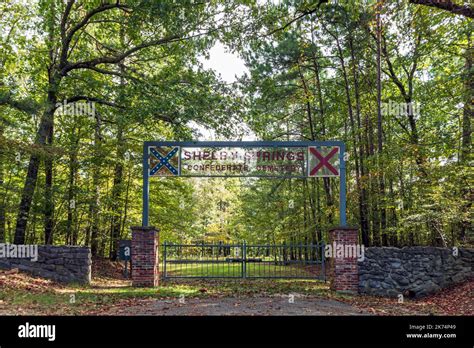 Cementerio confederado de shelby springs fotografías e imágenes de alta