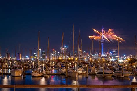 Auckland 175th anniversary fireworks | Fireworks, San francisco skyline ...