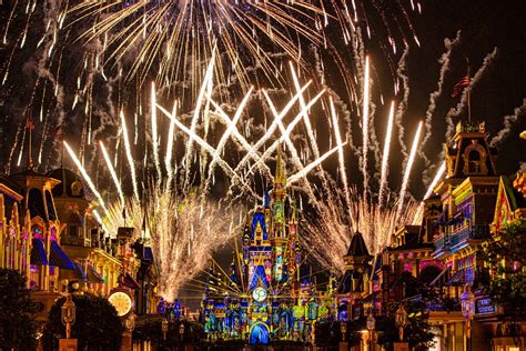 Happily Ever After Fireworks Return To The Magic Kingdom