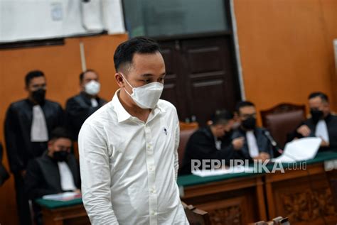 Jaksa Bripka Ricky Rizal Sejatinya Bisa Selamatkan Brigadir J Tapi