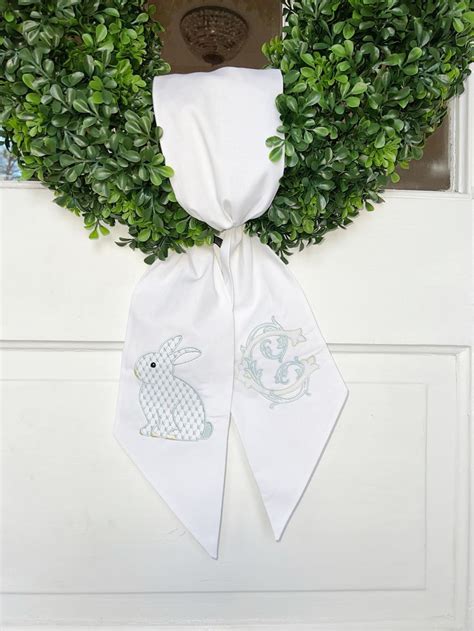 Pastel Bunny Wreath Sash in 2024 Monogramm buchstaben Schärpe Monogramm